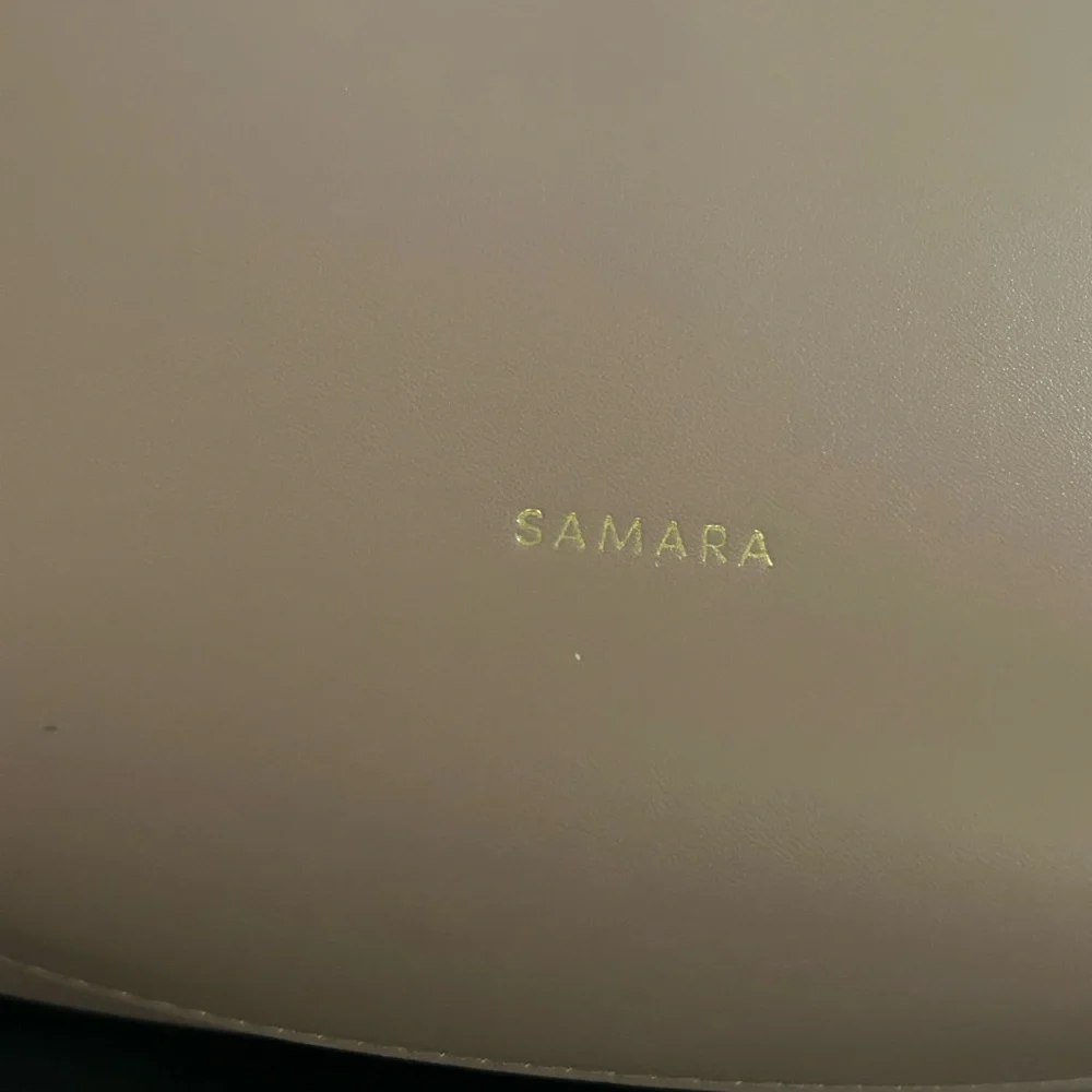 Samara Purse - Picture 7 of 9